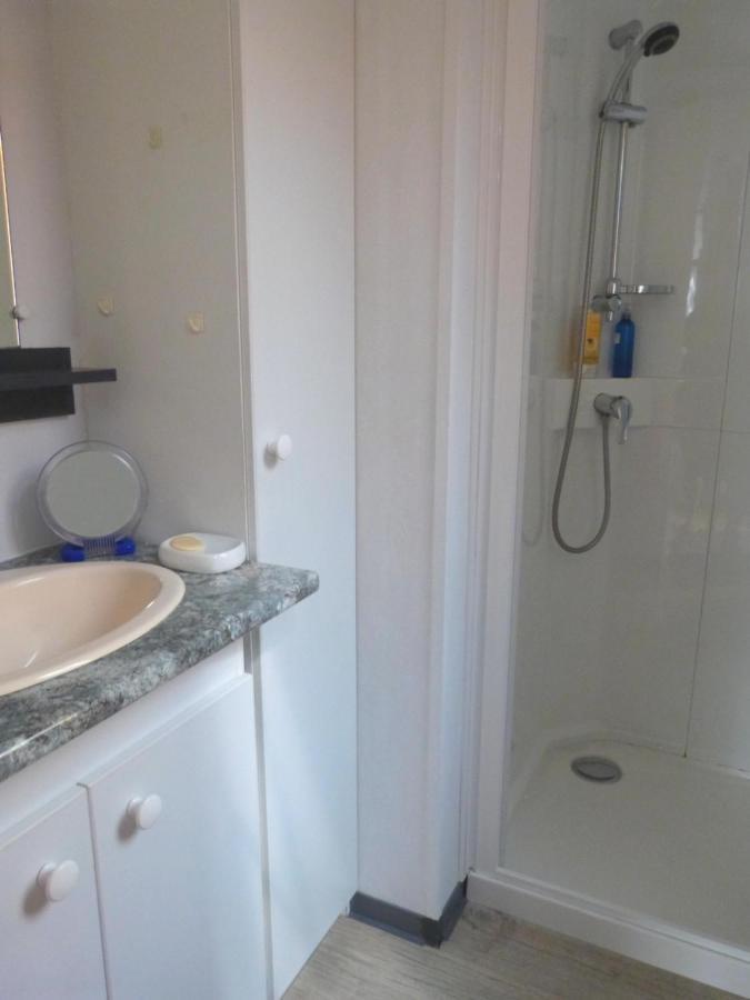 Mobile Home Auvergne Besse-et-Saint-Anastaise Exterior foto
